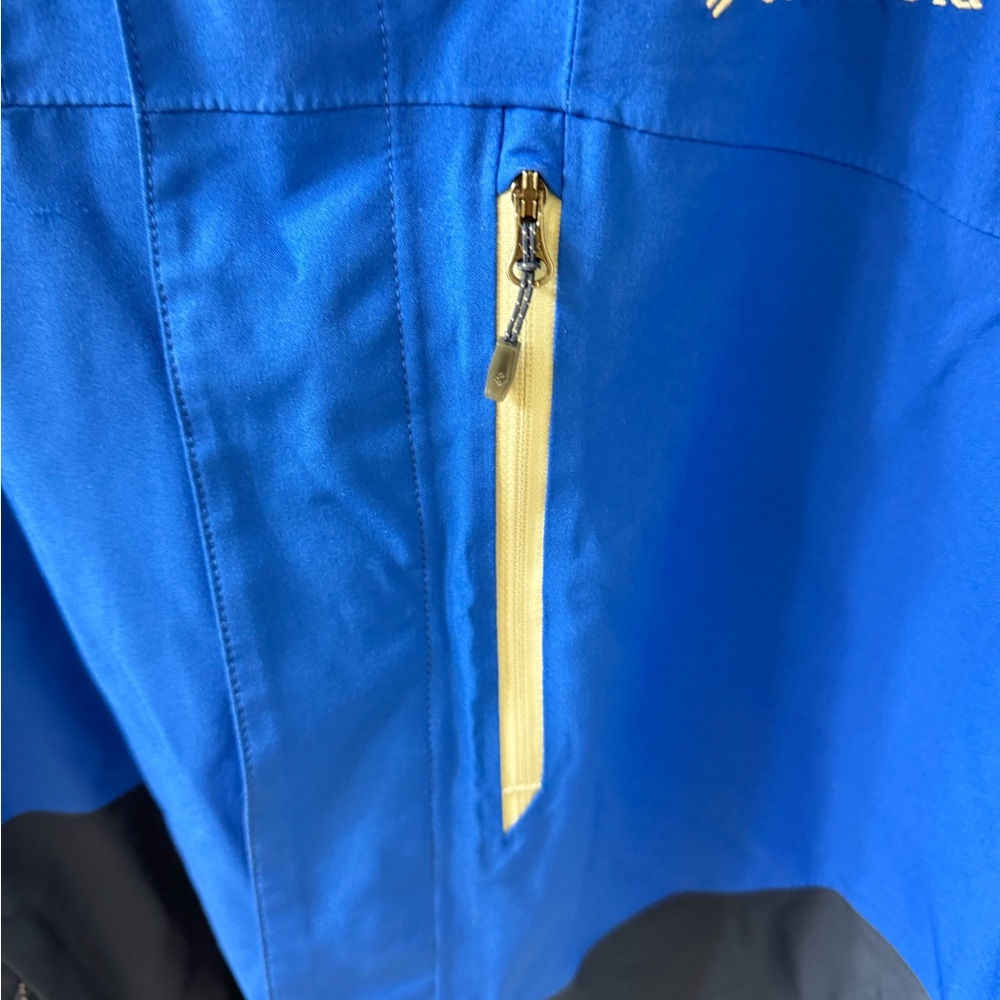 Columbia Blue and Dark Gray Ski Jacket - Picture 2 of 10